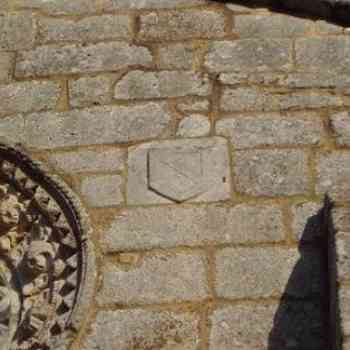Click para ampliar. Pulsa en el nombre para ver la ficha. Escudo Iglesia de Cines. Oza. A Coruña